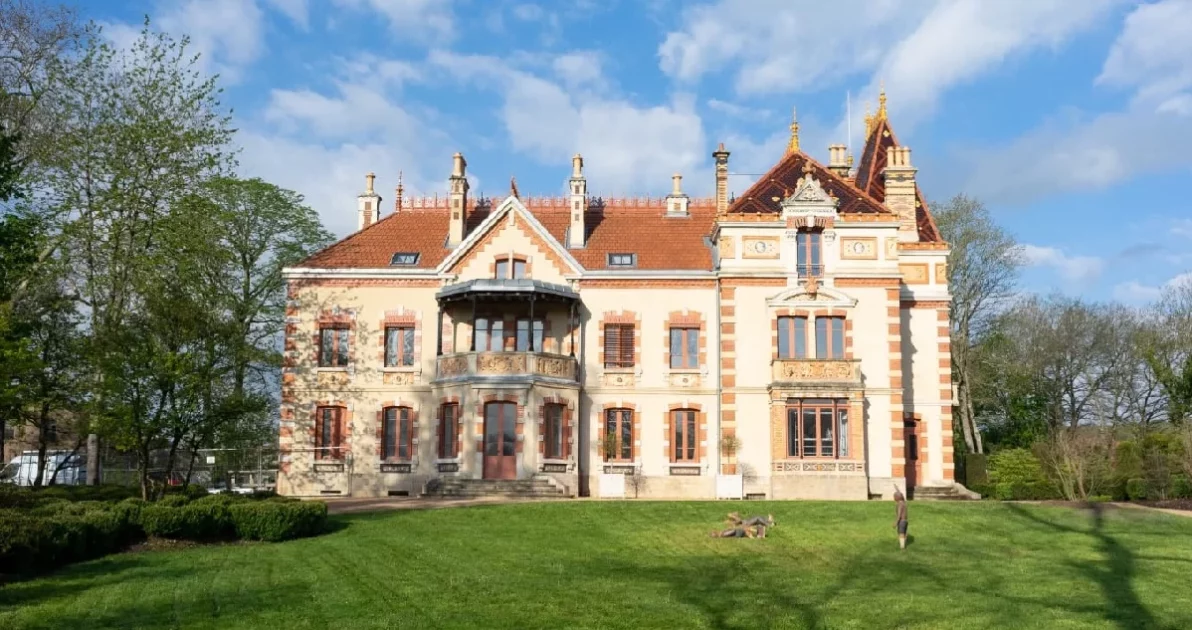 Ateliers de restauration à la villa Perrusson